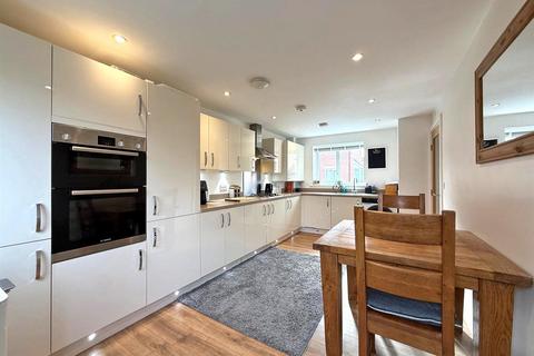 3 bedroom detached house for sale, Penson Way, Greenfields, Shrewsbury