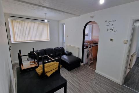 2 bedroom apartment to rent, Rosalind Court, Asgard Drive, Salford