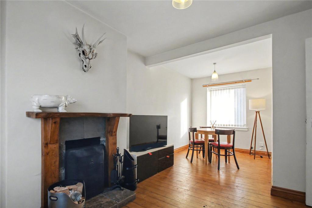 Living/Dining Room