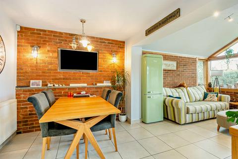 4 bedroom detached house for sale, Lea View, Ryhall, Stamford