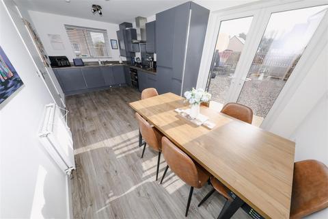 3 bedroom detached house for sale, Peter Easton Lane, Markinch