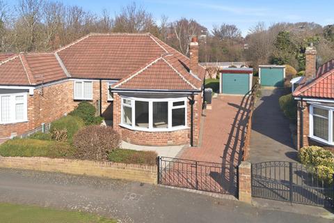 3 bedroom semi-detached bungalow for sale, Leeds LS15