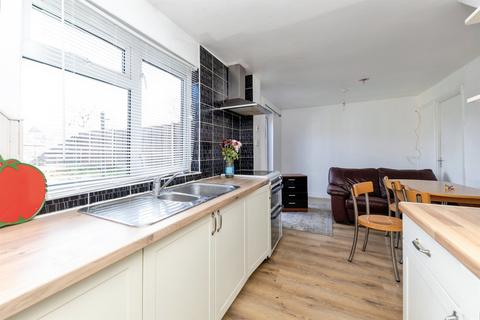 3 bedroom end of terrace house for sale, Vardon Road, Stevenage