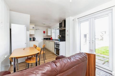 3 bedroom end of terrace house for sale, Vardon Road, Stevenage
