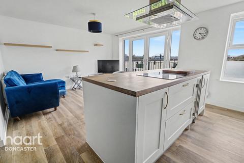 2 bedroom flat for sale, Dove Mews, Lakeside, Doncaster