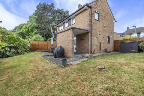 3 bedroom house to rent, Littlecote Close, Southfields, SW19