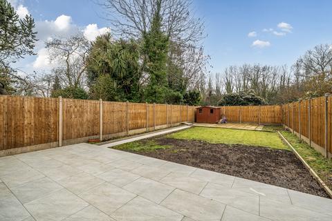 4 bedroom bungalow for sale, Eastern Avenue, Pinner