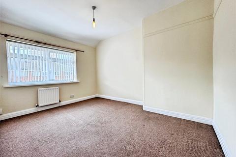 3 bedroom terraced house to rent, Weldon Crescent, High Heaton, Newcastle Upon Tyne, NE7