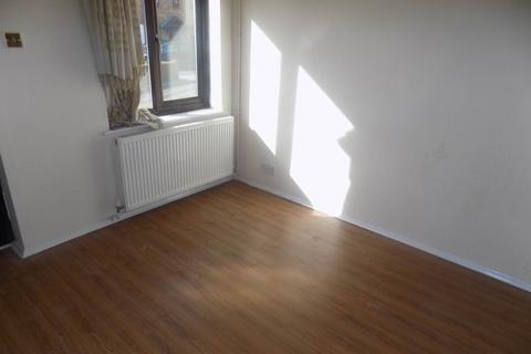 1 bedroom house to rent, Gade Close, Hayes, Middlesex