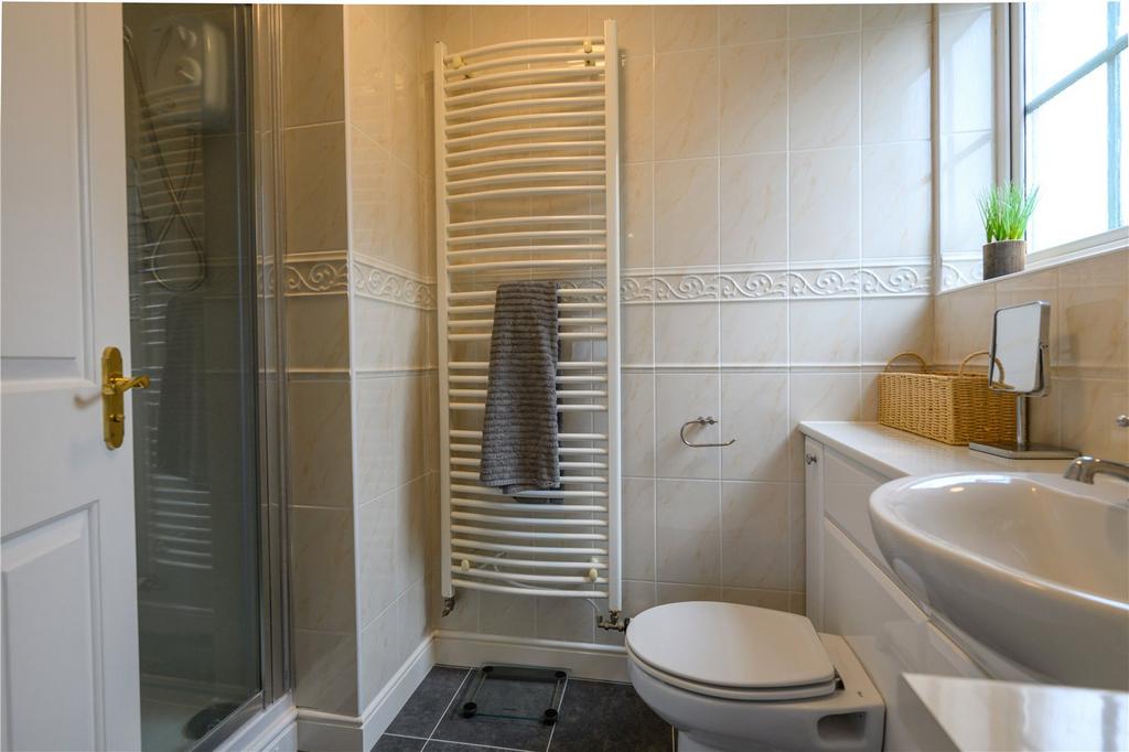Ensuite