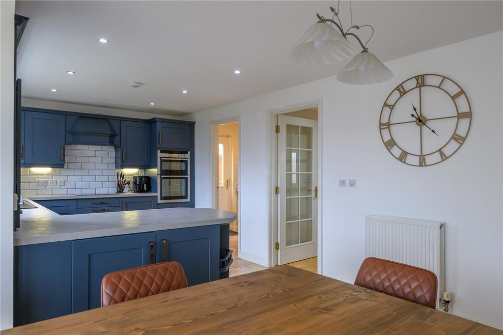 Dining Room/Kitchen