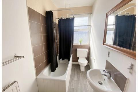 5 bedroom terraced house to rent, Neill Road, Sheffield S11