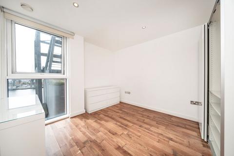 undefined, Western Gateway, London E16