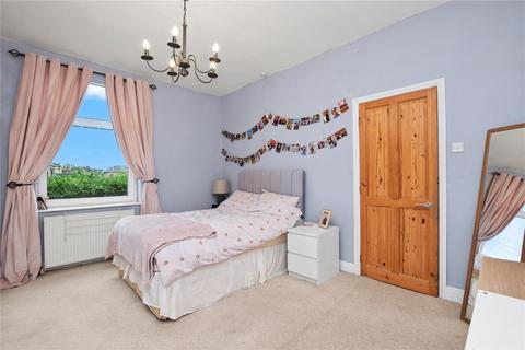 2 bedroom terraced house for sale, Womersley Place, Pudsey, Leeds