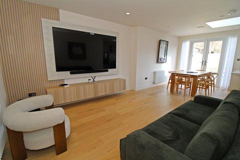 undefined, Hayes Chase, West Wickham, BR4