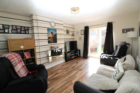2 bedroom end of terrace house for sale, Hughenden Drive, Leicester LE2