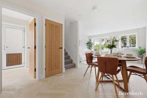 3 bedroom detached house for sale, Warley Mount, Warley, CM14
