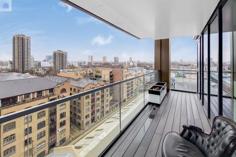 3 bedroom apartment to rent, Saffron Wharf, Merino Gardens, E1W