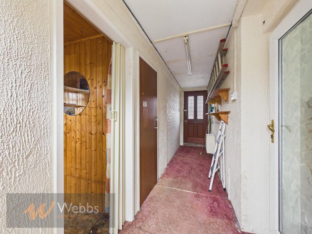 CAM05244 G0-PR0246-STILL018.jpg