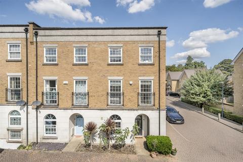 4 bedroom end of terrace house for sale, Tarragon Road, Maidstone