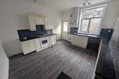 2 bedroom terraced house to rent, Granville St, Briercliffe