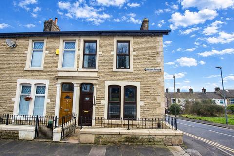 3 bedroom end of terrace house for sale, Harwood Street, Darwen