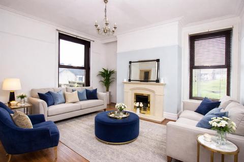 3 bedroom end of terrace house for sale, Harwood Street, Darwen