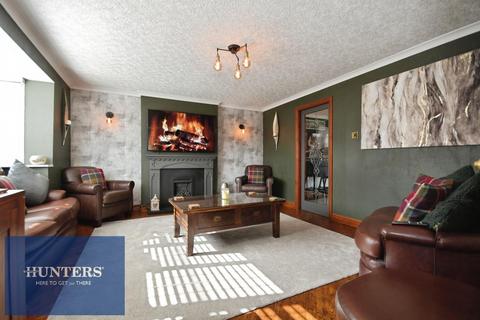 4 bedroom detached house for sale, Limecroft View, Wingerworth, Chesterfield, S42 6NR