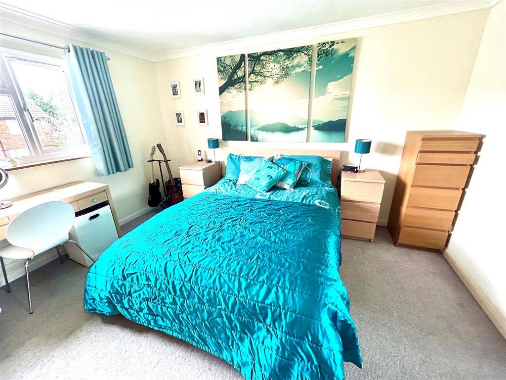 .bedroom.jpg