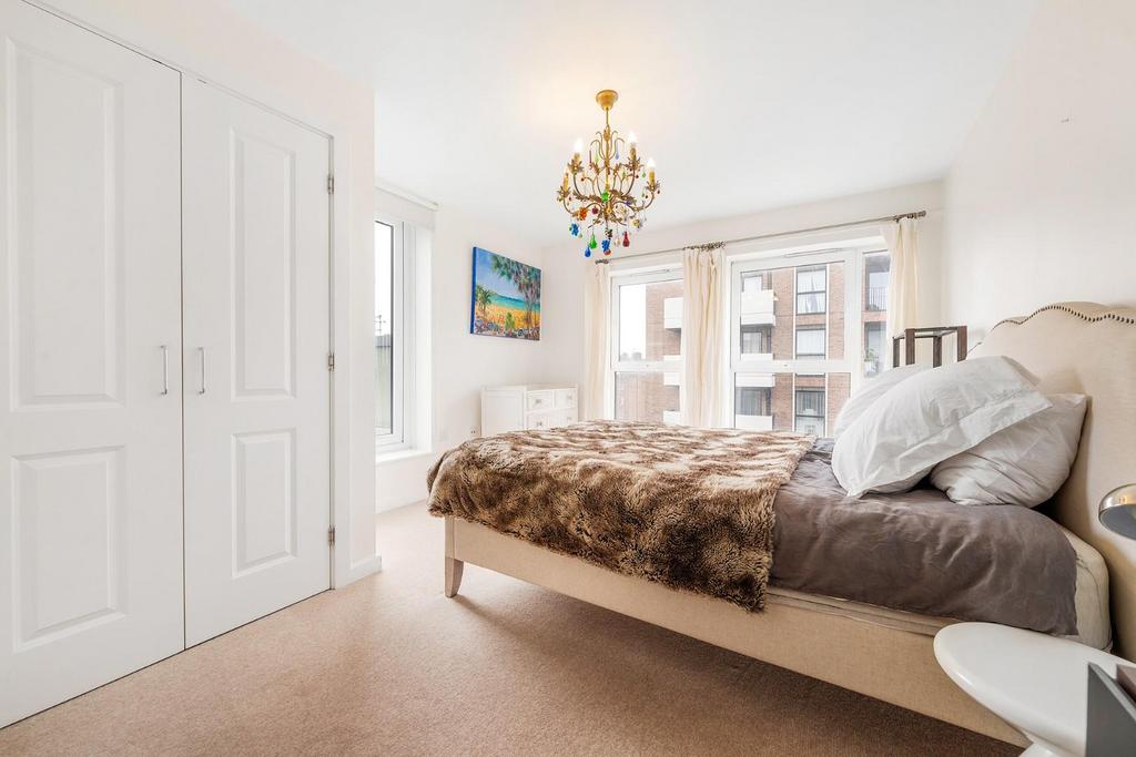 Bedroom 1.JPG