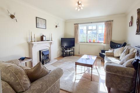 3 bedroom detached bungalow for sale, Chearsley, Buckinghamshire, HP18 0BU
