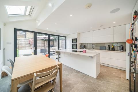5 bedroom terraced house for sale, Ballater Road, London SW2