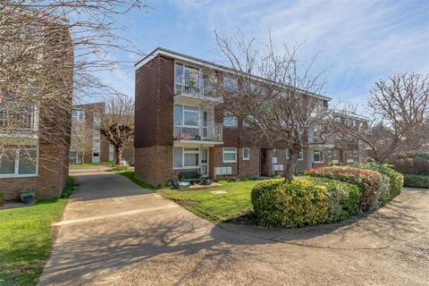Dorchester Gardens, Worthing