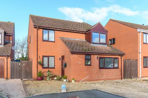 undefined, Cherry Close, Evesham WR11