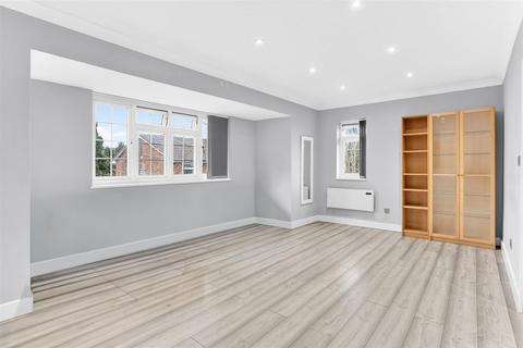 undefined, Worcestor Road, Sutton SM2