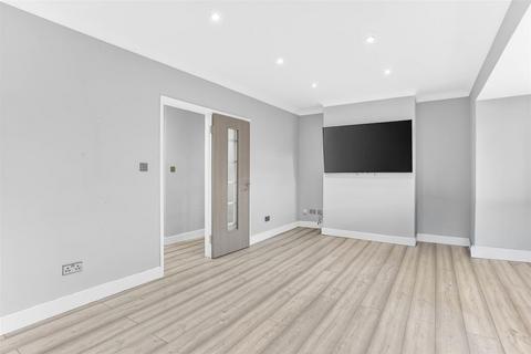 undefined, Worcestor Road, Sutton SM2