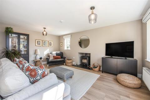 4 bedroom detached house for sale, Reeve Drive, Farnham