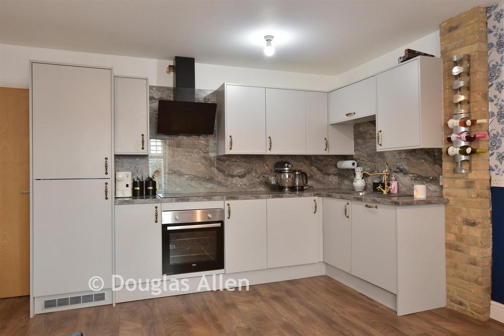 Lounge/ Kitchen/Dining Room