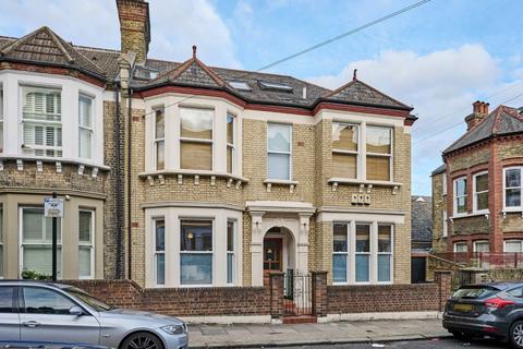 undefined, Tremadoc Road, London SW4