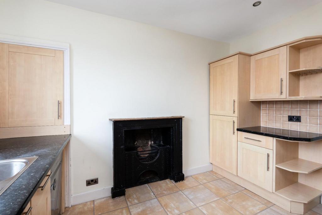 Kitchen 3
