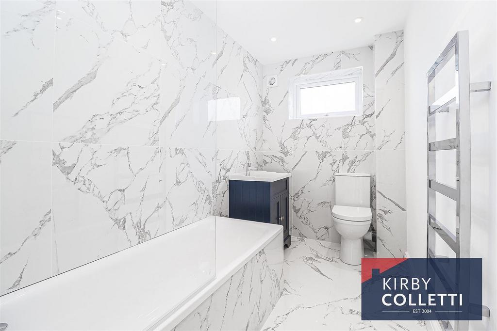 Family bathroom