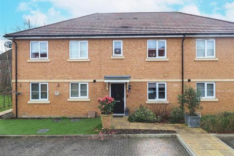 3 bedroom terraced house for sale, Copse Close, Fleet GU51