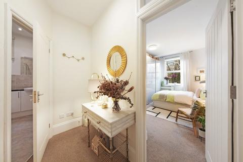 undefined, St Augustines Avenue, South Croydon, CR2