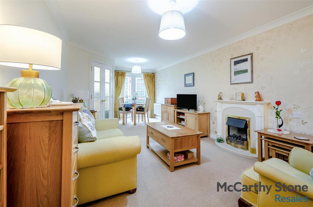 8680904-interior14.jpg
