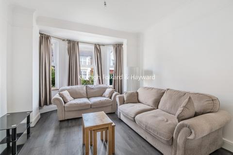 3 bedroom house to rent, Russell Avenue, London, N22