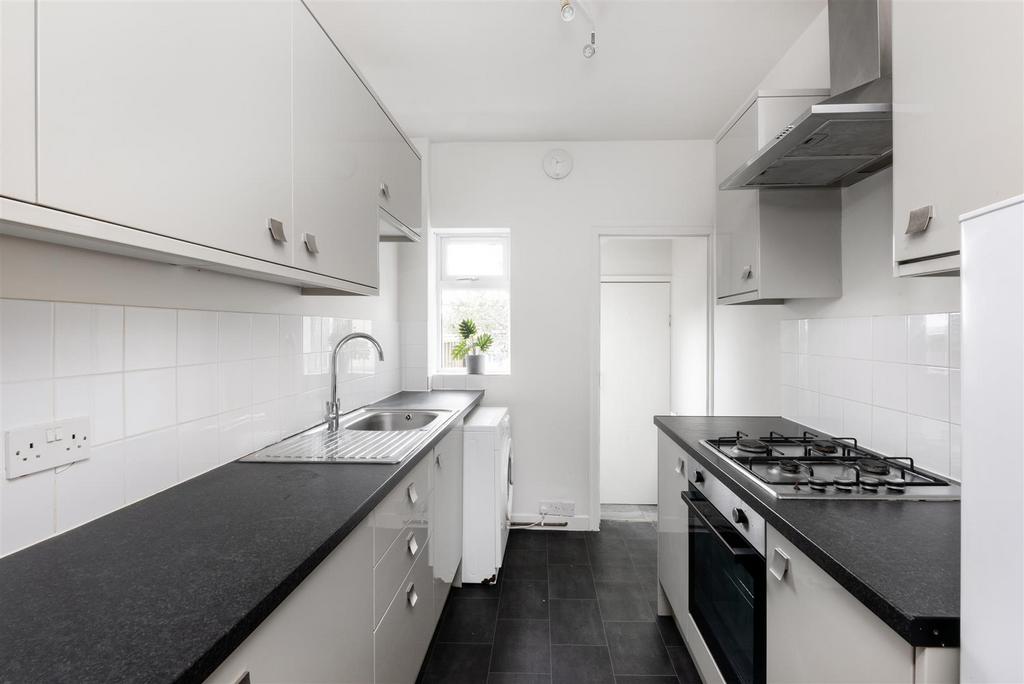 49 Southdown Road-2.jpg