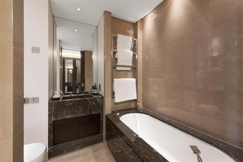 undefined, One Hyde Park SW1