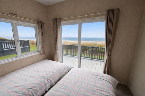 2 bedroom lodge for sale, Lowestoft, Suffolk, NR33