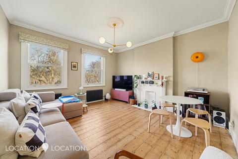 undefined, Stoke Newington Common, London, N16