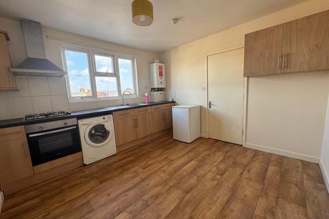 1 bedroom flat to rent, Compact 1 Bed, Green Lane, Dagenham, RM8